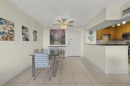 Picture of 1830 Embassy Drive 607, West Palm Beach, FL 33401