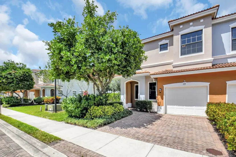 Picture of 144 Gramercy Square Dr 144, Delray Beach FL 33484