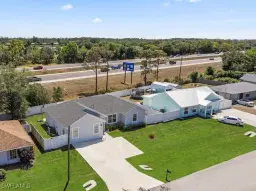 Picture of 27257 Pinecrest Ln, Bonita Springs, FL 34135