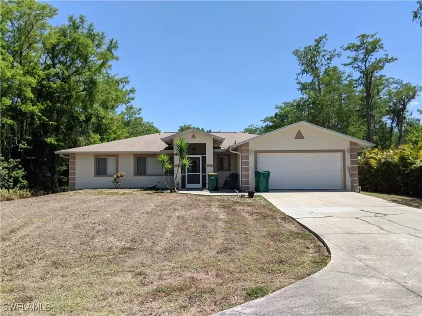 Picture of 5270 Cherry Wood Dr, Naples FL 34119