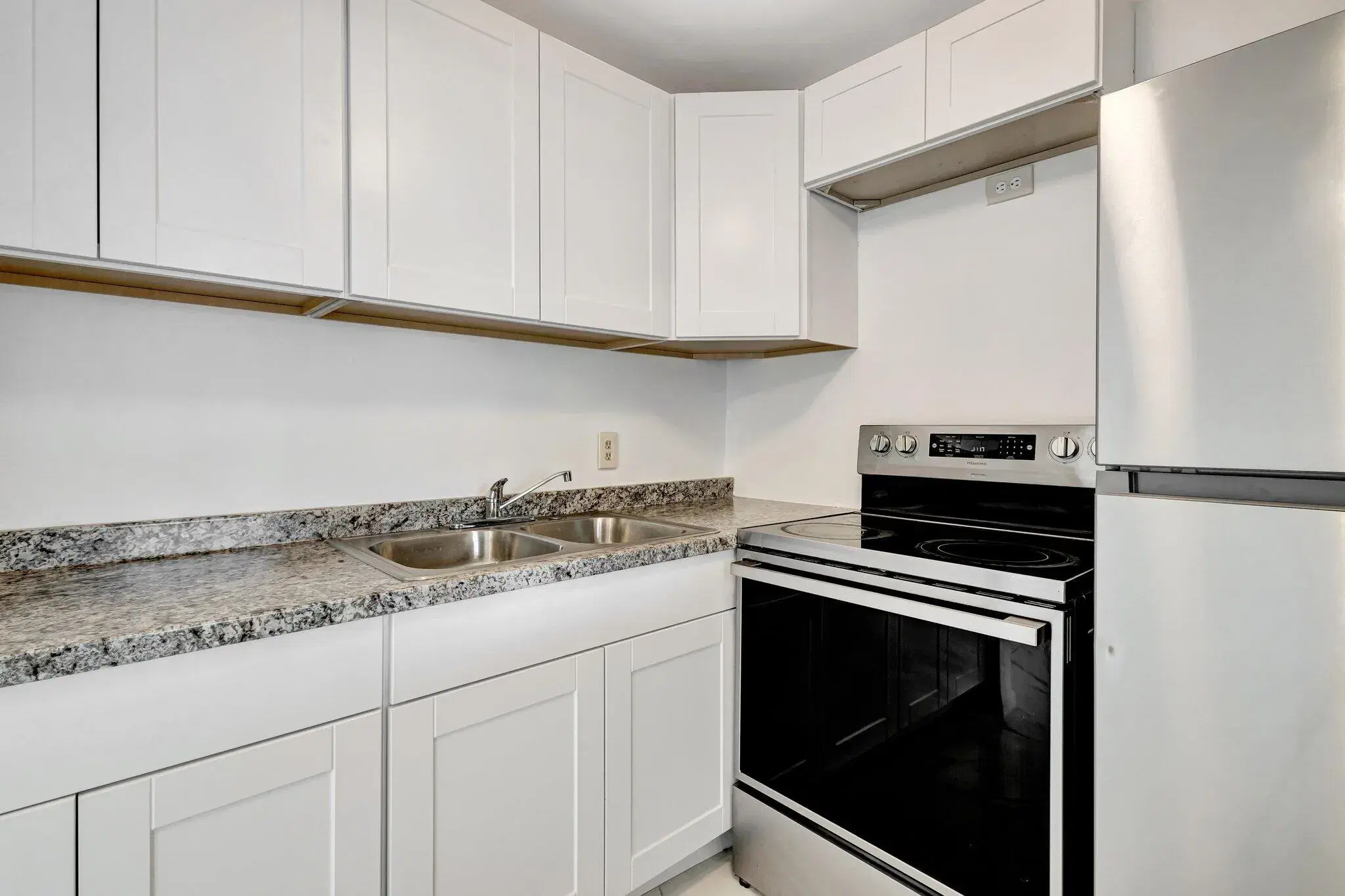 Picture of 144 Sussex H, West Palm Beach, FL 33417