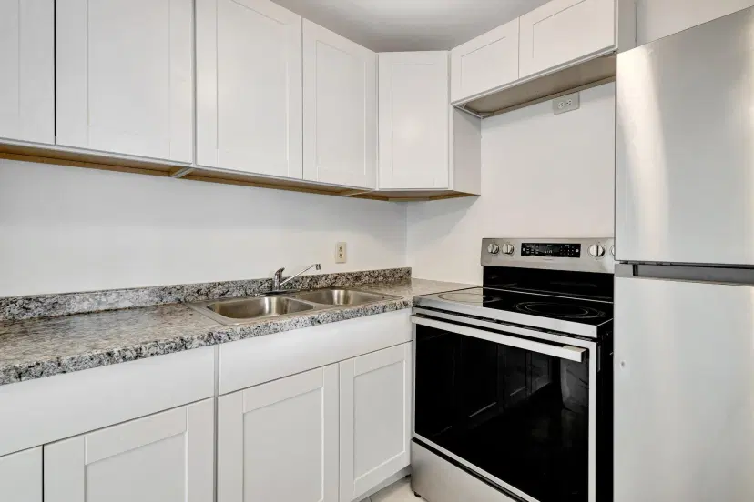 Picture of 144 Sussex H, West Palm Beach FL 33417