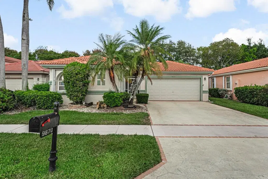 Picture of 9870 Harbour Lake Circle, Boynton Beach, FL 33437