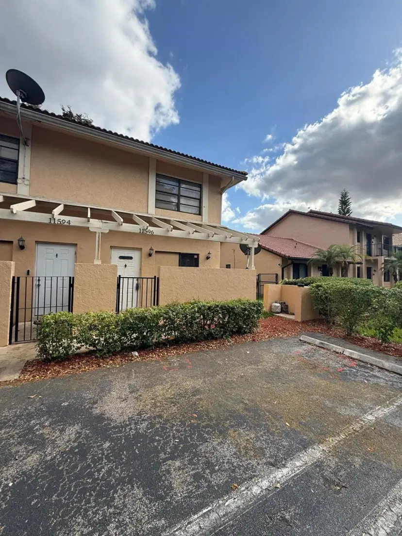 Picture of 11596 NW 45Th St 4, Coral Springs FL 33065