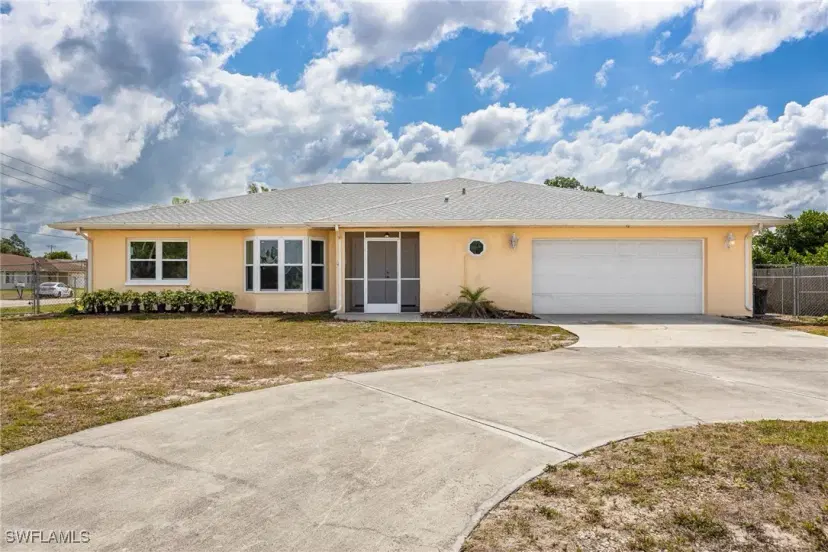 Picture of 17375 Phlox Dr, Fort Myers FL 33967