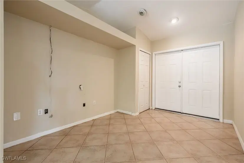 Picture of 17375 Phlox Dr, Fort Myers FL 33967
