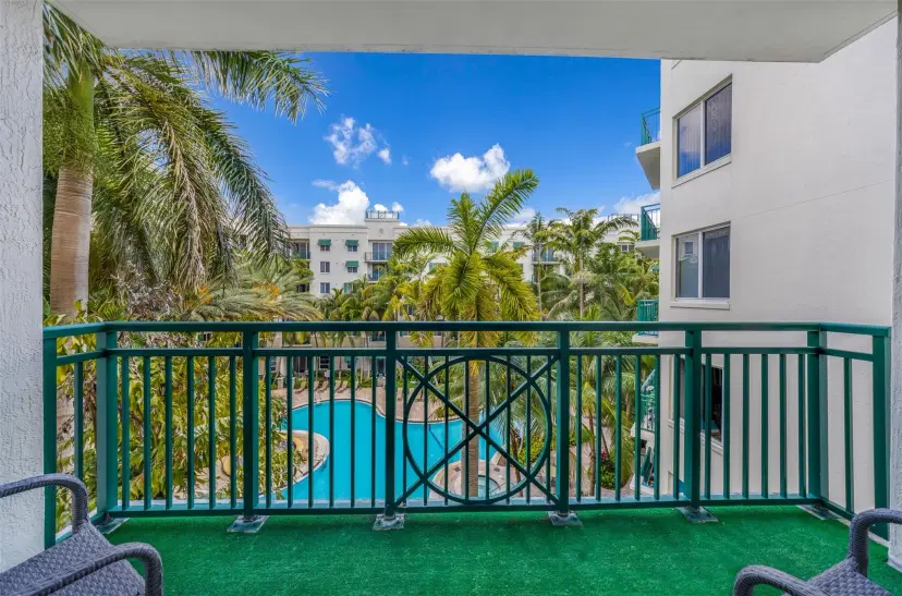 Picture of 510 NW 84Th Ave 420, Plantation FL 33324