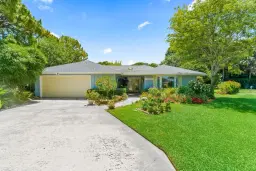 Picture of 9028 Gardens Glen Circle, Palm Beach Gardens, FL 33418