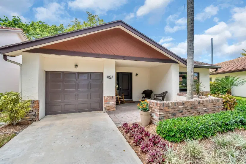 Picture of 4976 Boxwood Circle, Boynton Beach FL 33436