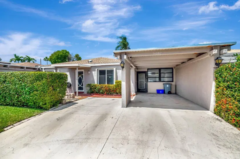 Picture of 14882 Wildflower Lane, Delray Beach FL 33446