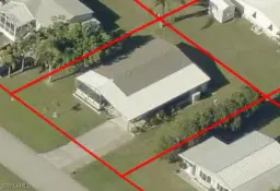 Picture of 26249 Squire Ln, Bonita Springs, FL 34135