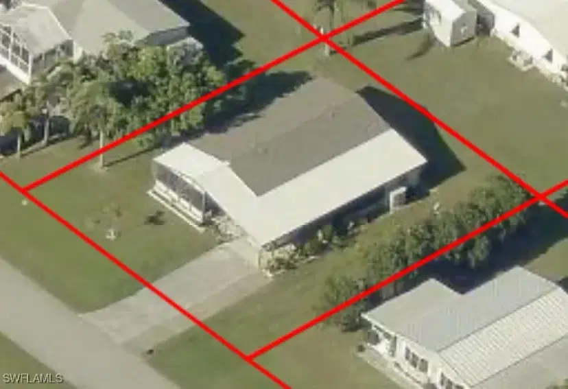 Picture of 26249 Squire Ln, Bonita Springs FL 34135