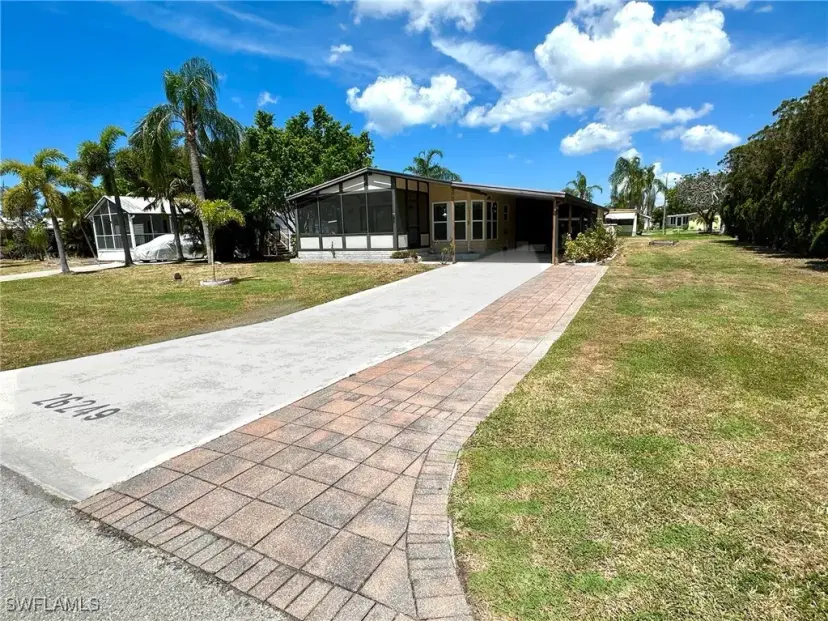 Picture of 26249 Squire Ln, Bonita Springs FL 34135