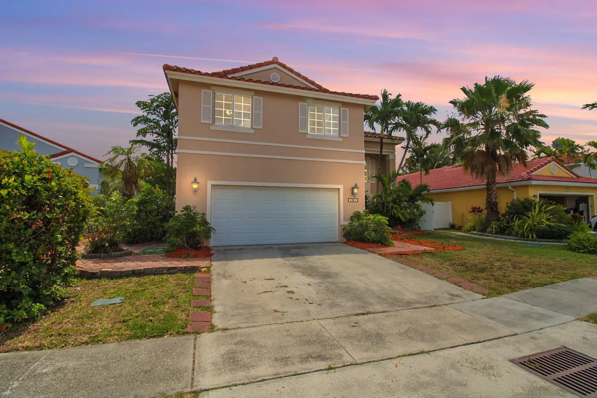 Picture of 1301 NW 187Th Ave, Pembroke Pines, FL 33029