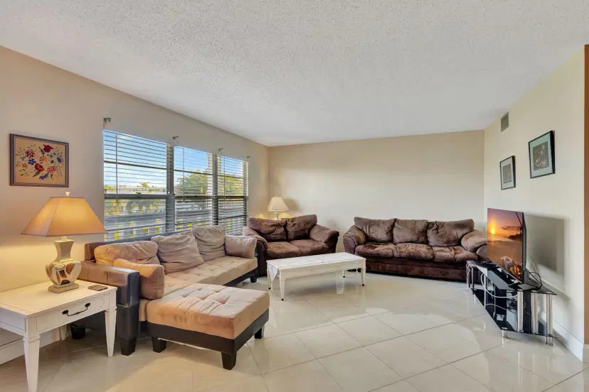 Picture of 311 Greenbrier B, West Palm Beach FL 33417