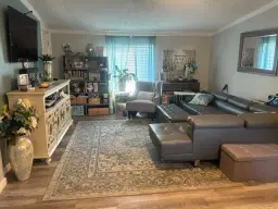Picture of 534 SW 133 Ave, Davie, FL 33325