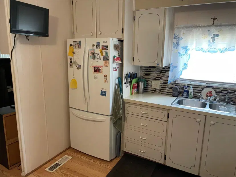 Picture of 8630 SW 23Rd Pl, Davie FL 33324