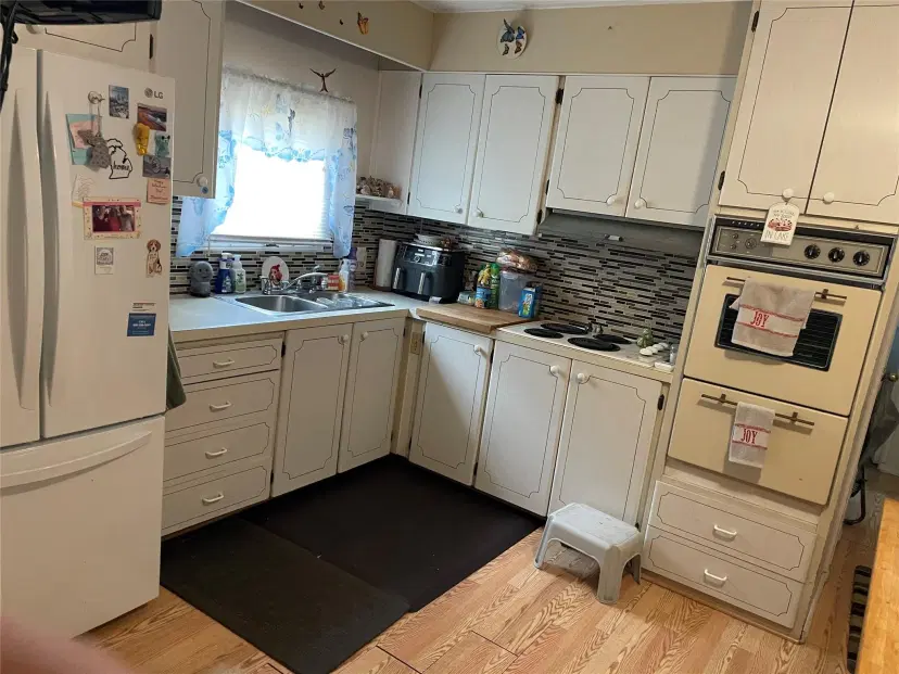 Picture of 8630 SW 23Rd Pl, Davie FL 33324