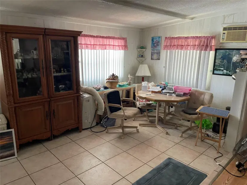 Picture of 8630 SW 23Rd Pl, Davie FL 33324