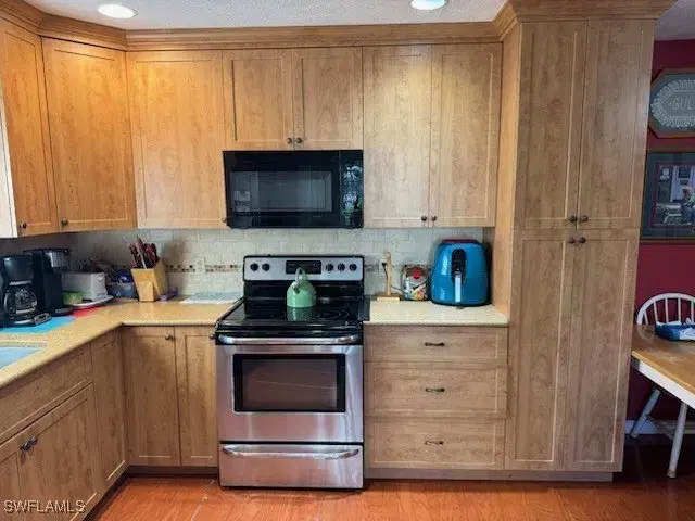 Picture of 707 Hoover Dike Rd, Clewiston FL 33440