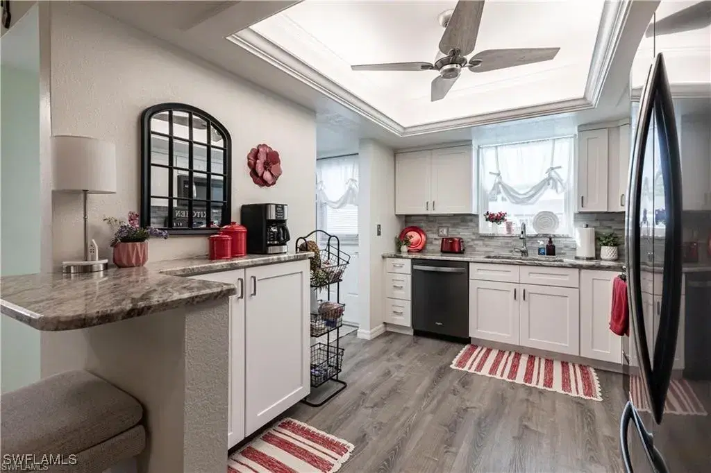 Picture of 403 SE 43Rd Ter 1, Cape Coral, FL 33904