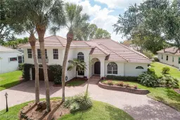 Picture of 7996 Beaumont Ct, Naples, FL 34109