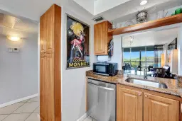 Picture of 110 Royal Park Dr 4C, Oakland Park, FL 33309