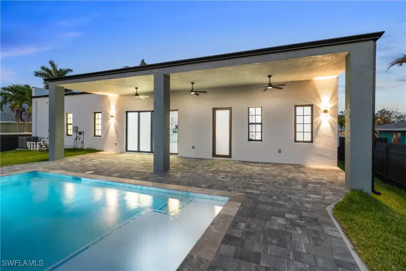 Picture of 4026 SE 3Rd Ave, Cape Coral FL 33904