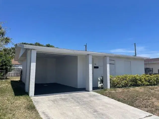 Picture of 1104 W 24Th St, Riviera Beach FL 33404