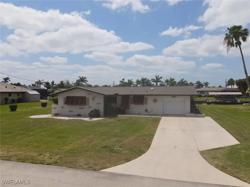 Picture of 1430 Willshire Ct, Cape Coral, FL 33904
