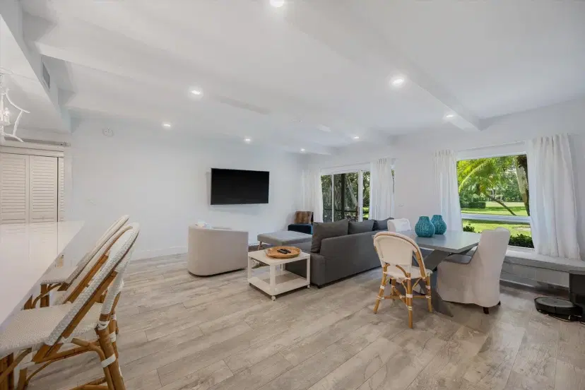 Picture of 13334 Polo Club Road 234/235, Wellington FL 33414