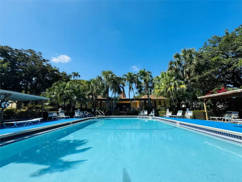 Picture of 5131 W Oakland Park Blvd 308, Lauderdale Lakes FL 33313