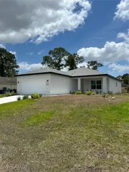 Picture of 5525 Berryman St, Lehigh Acres, FL 33971