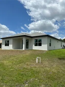 Picture of 5525 Berryman St, Lehigh Acres, FL 33971