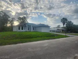 Picture of 601 8Th Ave, Lehigh Acres, FL 33972