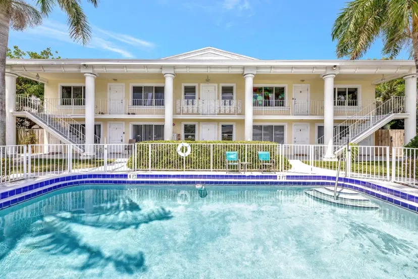 Picture of 4525 NE 21St Ave 3, Fort Lauderdale FL 33308