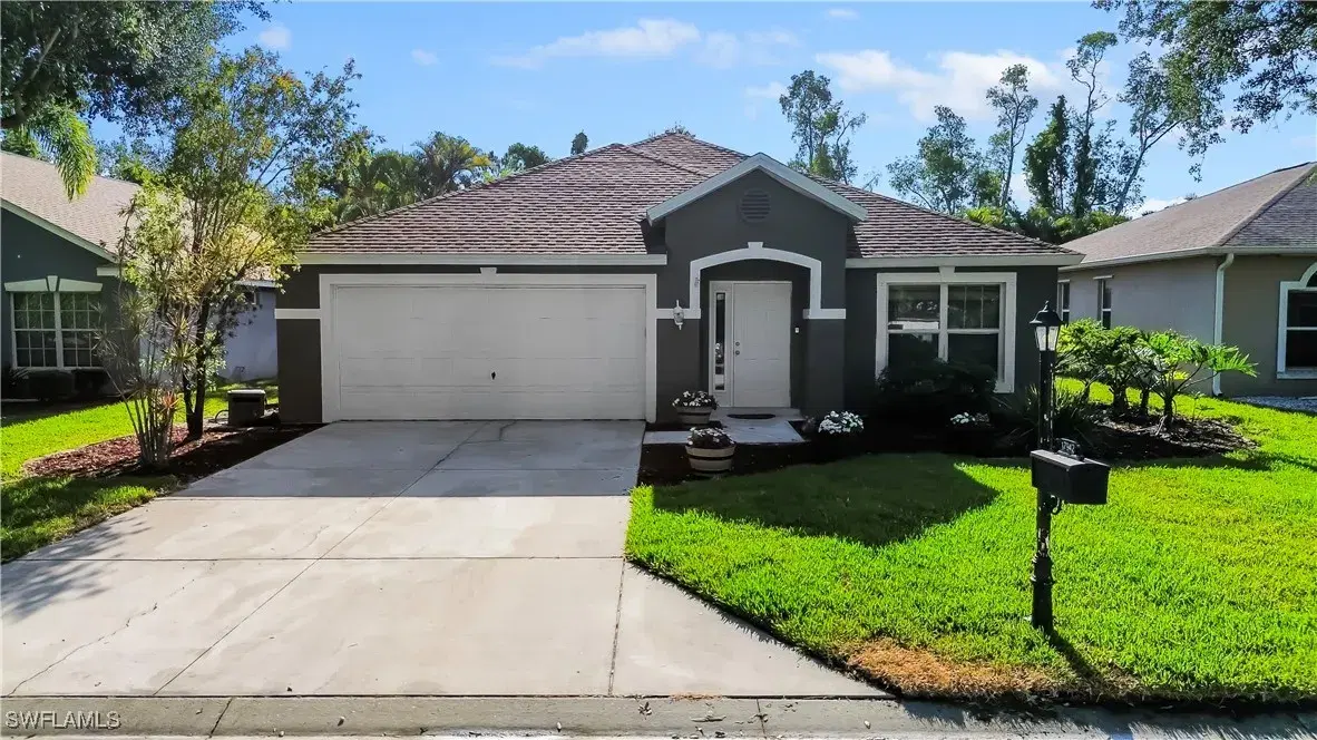 Picture of 17942 Oakmont Ridge Cir Cir, Fort Myers, FL 33967