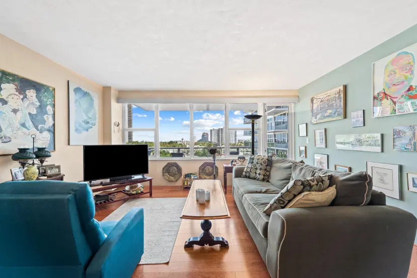 Picture of 3333 NE 34Th Street 611, Fort Lauderdale FL 33308