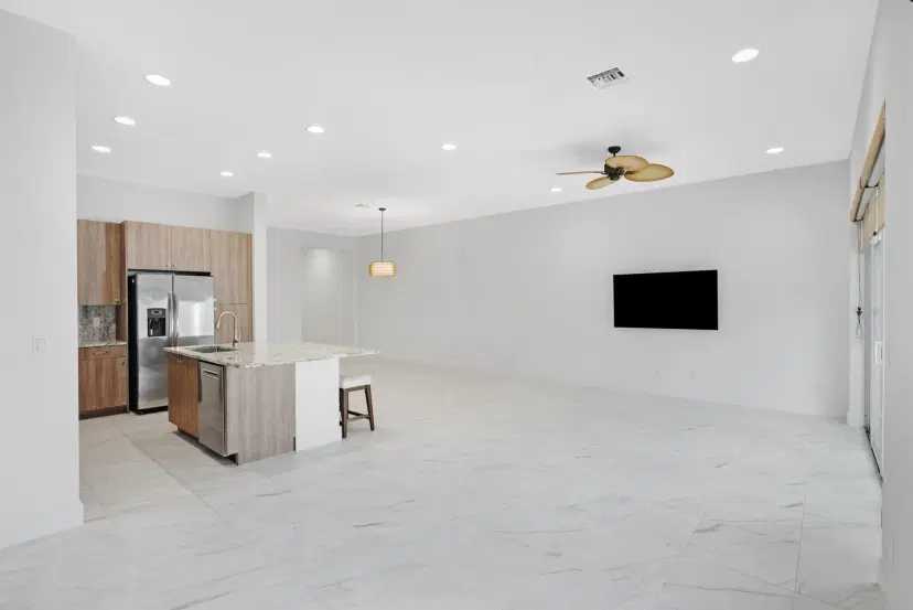 Picture of 4829 Pointe Midtown Road, Palm Beach Gardens FL 33418