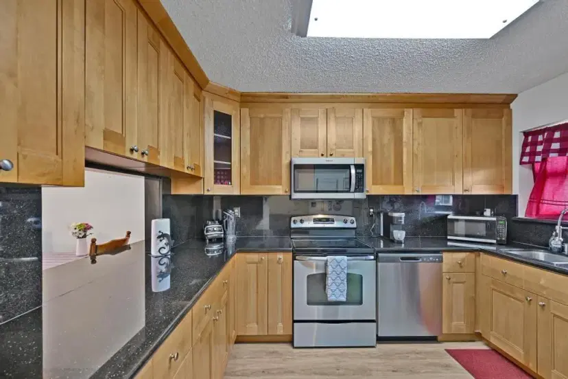 Picture of 643 Banks Rd, Margate FL 33063