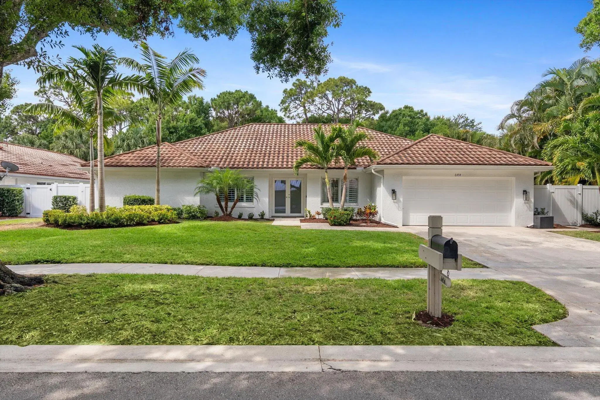 Picture of 6454 Winding Lake Drive, Jupiter, FL 33458