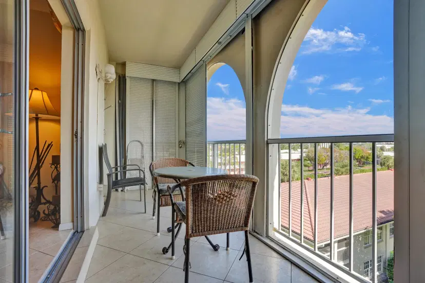 Picture of 250 NE 20Th Street 5060, Boca Raton FL 33431
