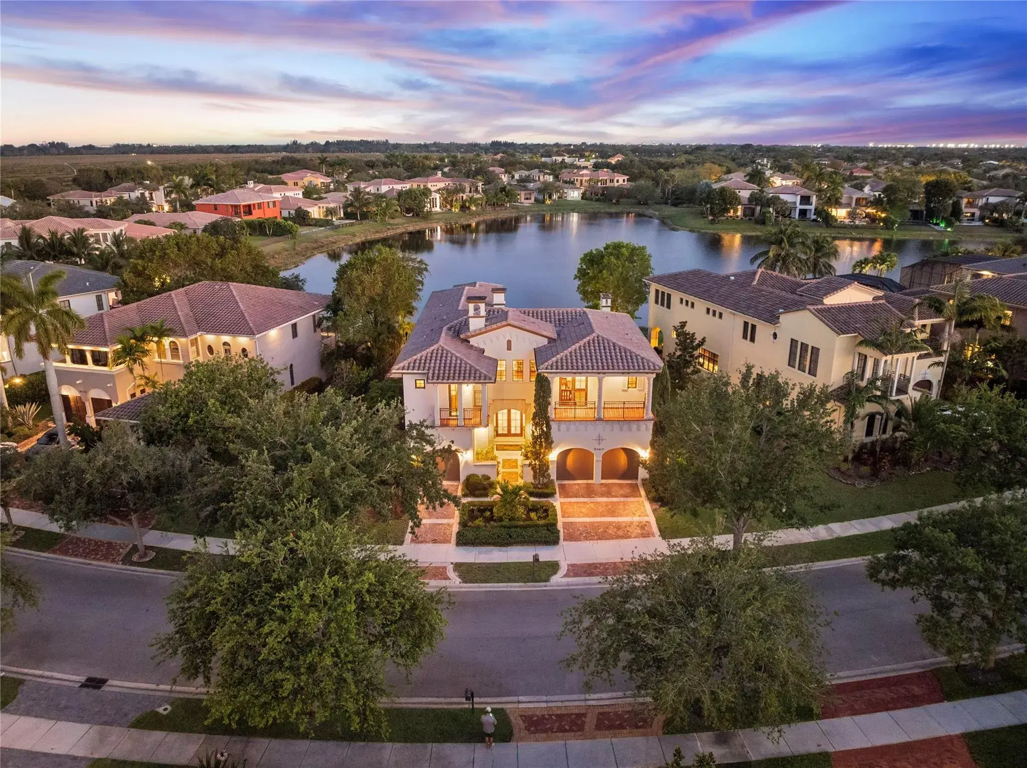 Picture of 9460 Eden Mnr, Parkland, FL 33076