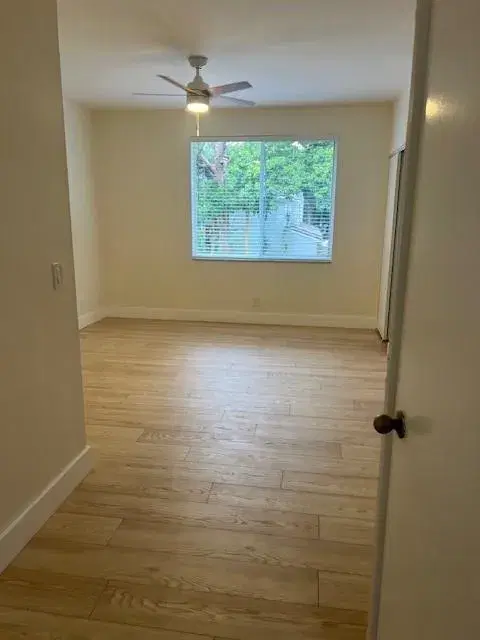 Picture of 3333 Confetti Ln 3333, Margate FL 33063