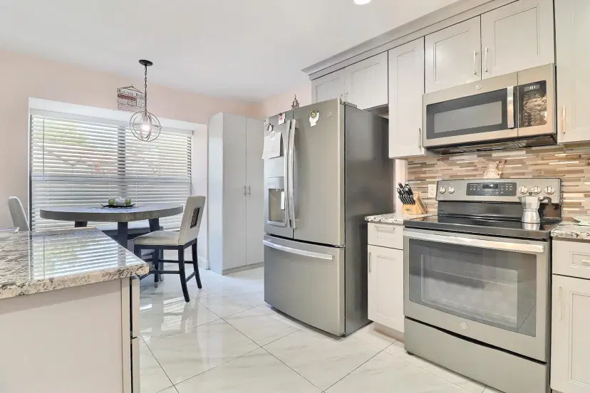 Picture of 8216 Waterline Drive, Boynton Beach FL 33472