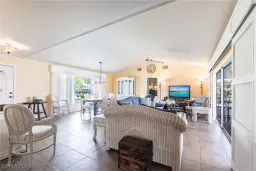 Picture of 9795 Country Oaks Dr, Fort Myers, FL 33967