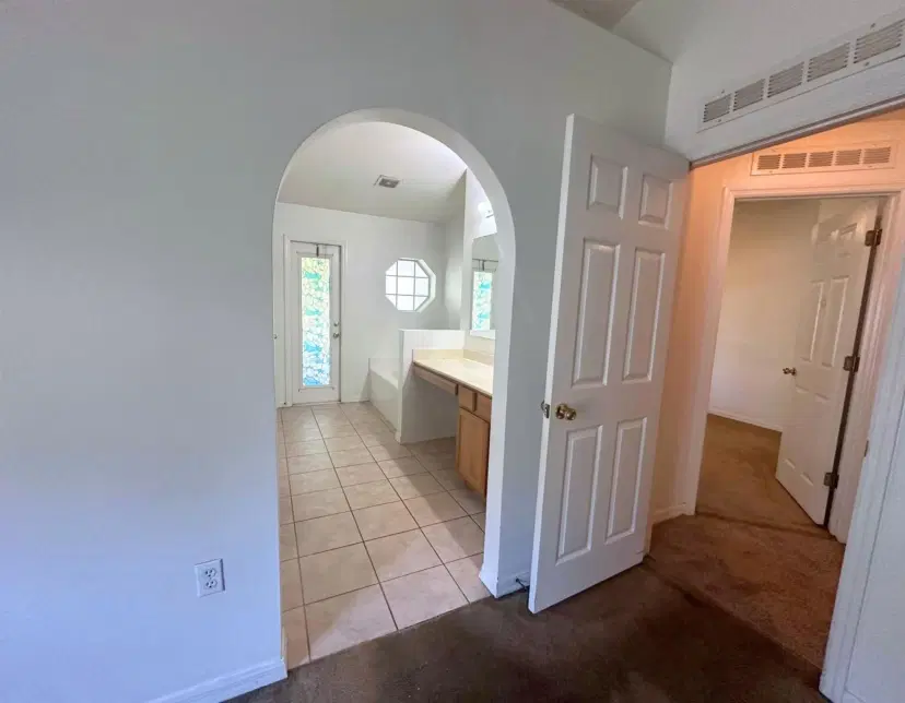 Picture of 1264 25Th Terrace Soutwest, Vero Beach FL 32968