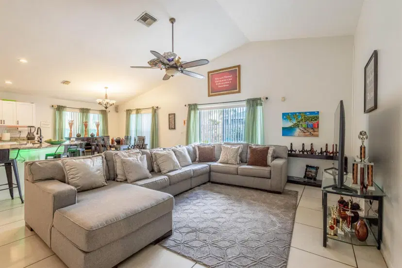 Picture of 1029 Cape Cod Ter Terrace, Greenacres FL 33413
