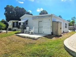 Picture of 183 Panther Pass Cir 183, Naples, FL 34114