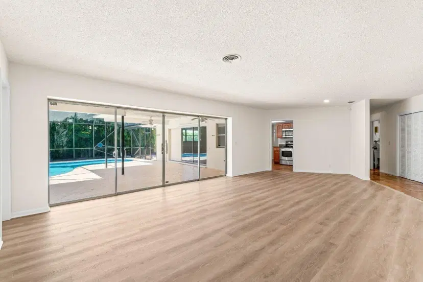 Picture of 4186 Oak Street, Palm Beach Gardens FL 33418
